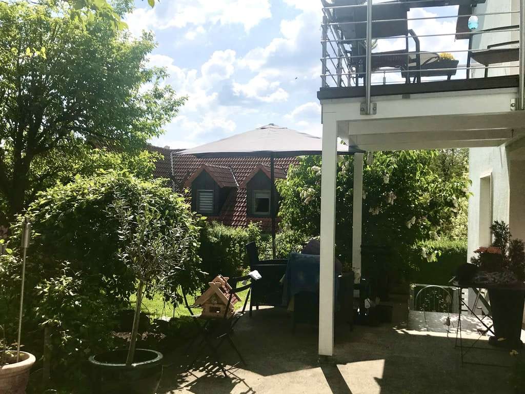 Immobilie in Poppenhausen - Zweifamilienhaus, gepflegt, renoviert, gehoben  - Bild 1