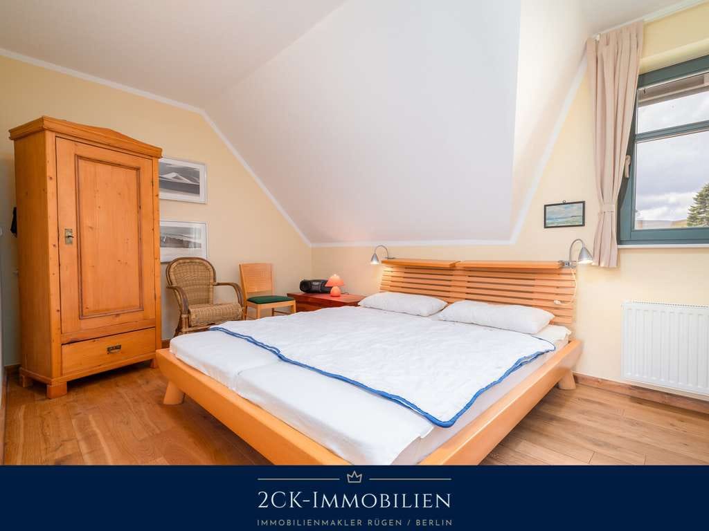Immobilie in Mönchgut - Freier Boddenblick in Groß Zicker: Voll möblierte 2-Zimmer-Wohnung mit Süd-Balkon & Stellplatz! - Bild 3