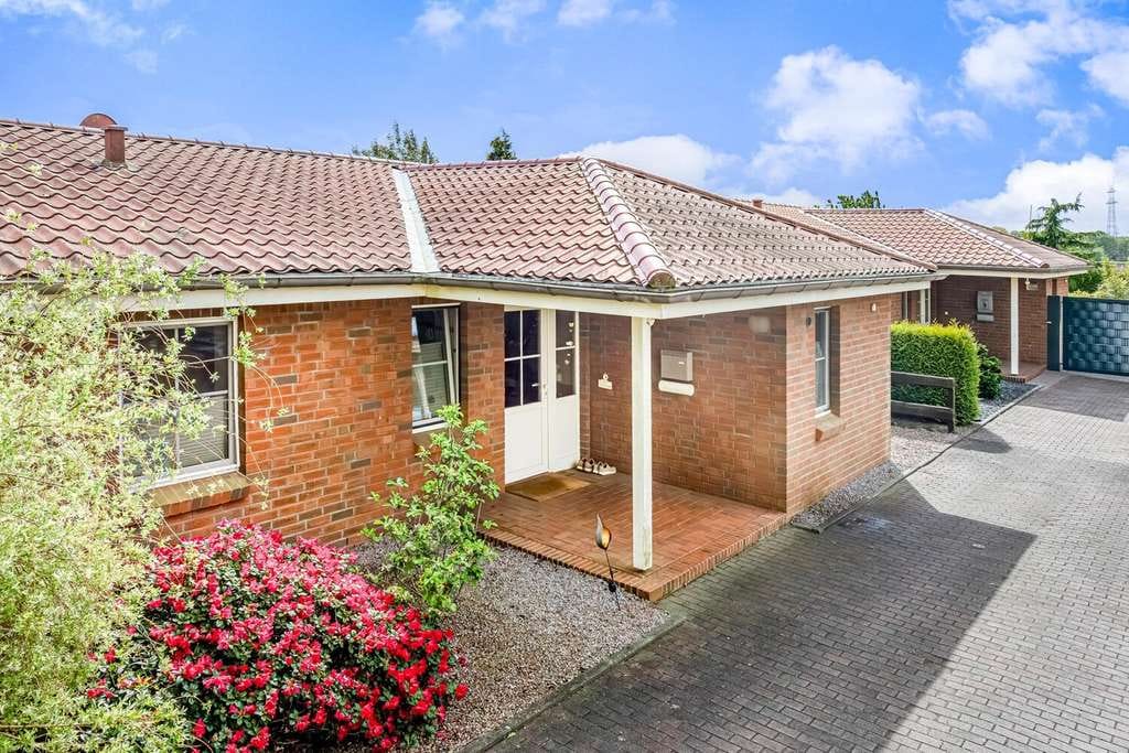 Immobilie in Großenaspe - Alles auf einer Etage: Charmantes Reihenmittelhaus mit Garten & Feldrandlage - Bild 1