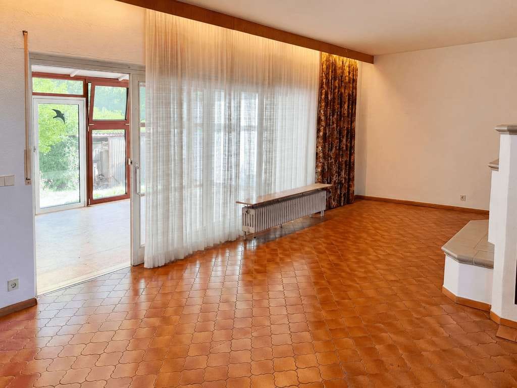 Immobilie in Leimersheim - Familienidylle mit Kamin, Wintergarten und großem Garten in Leimersheim - Bild 2