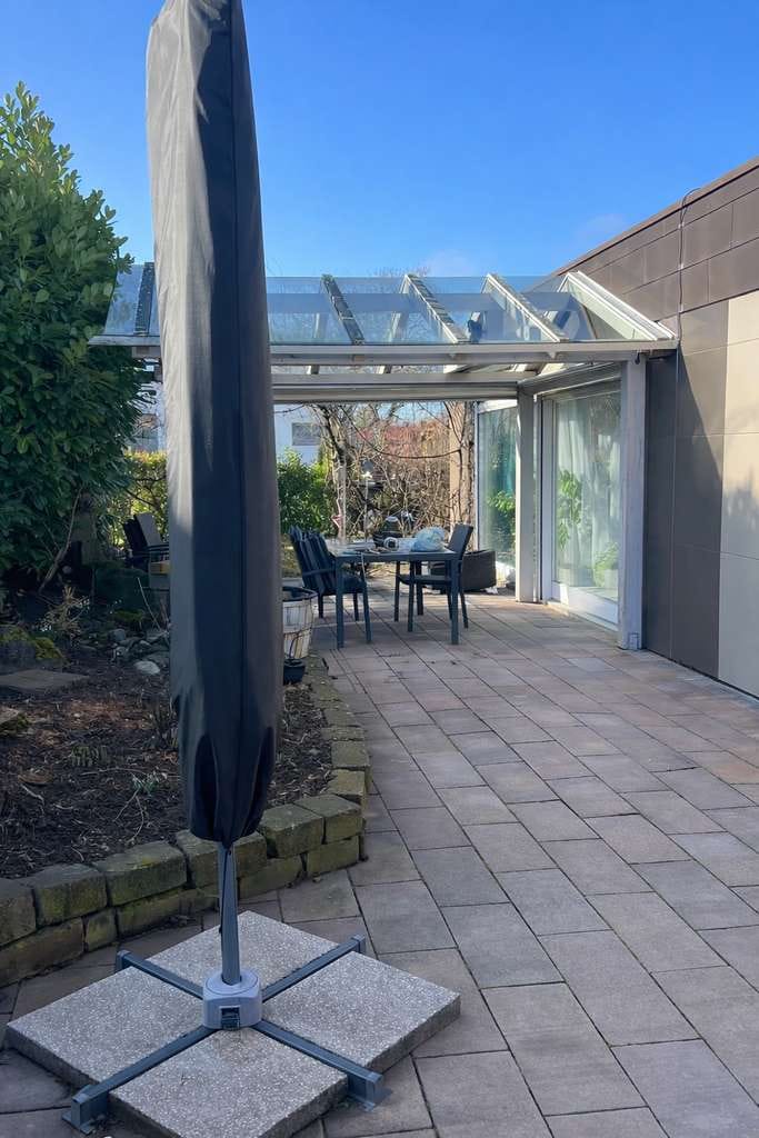 Immobilie in Neulingen - Modernes EFH, 210 qm Wohnfläche, 3 Bäder, PV Anlage , 5,9 a großes Erbpachtgrundstück - Bild 1