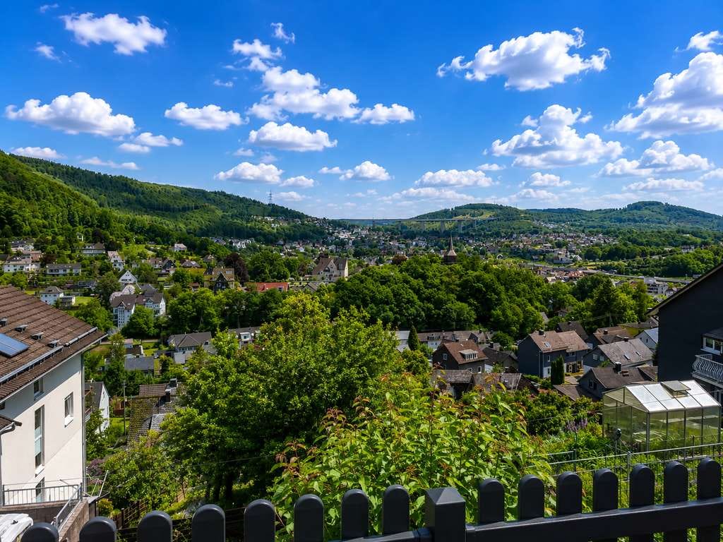 Immobilie in Mudersbach - PROVISIONSFREI – Exklusives Wohnhaus mit Einliegerwohnung, Swim-Spa und Panoramablick - Bild 3