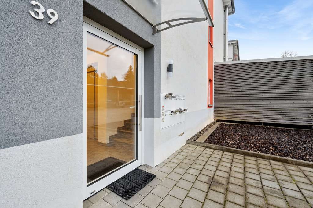 Immobilie in Amstetten - Industriestraße 39, 73340 Amstetten-Dorf - Bild 2