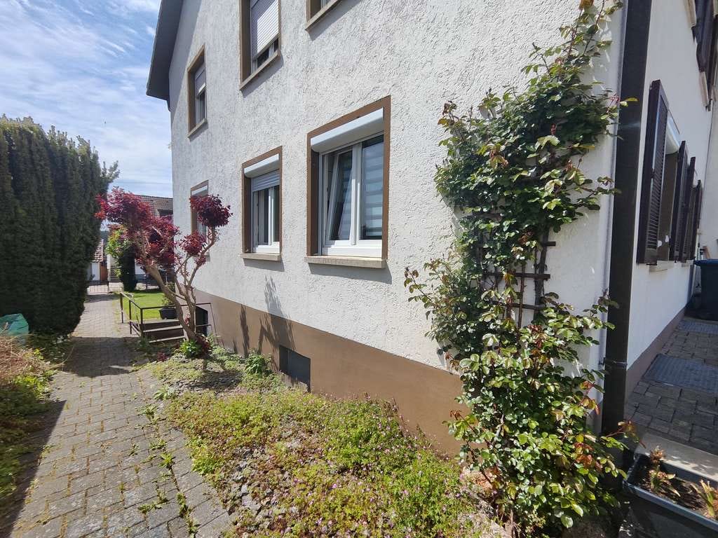 Immobilie in Waldachtal - Provisionsfrei: Helle 4-Zi. Wohnung mit Balkon & Gartennutzung - Bild 1