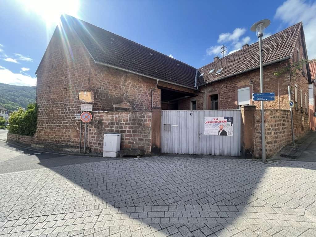 Immobilie in Maikammer - Einfamilienhaus mit Ausbaupotential in zentraler Lage - Bild 1