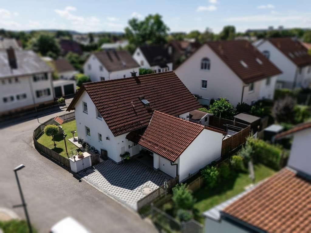 Immobilie in Altdorf - Gepflegte Kapitalanlage mit zwei Wohneinheiten - Bild 2