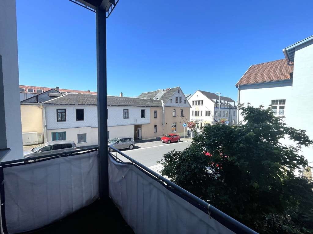Immobilie in Sonneberg - Moderne 3-Zimmer-Eigentumswohnung mit Balkon in Sonneberg! - Bild 3