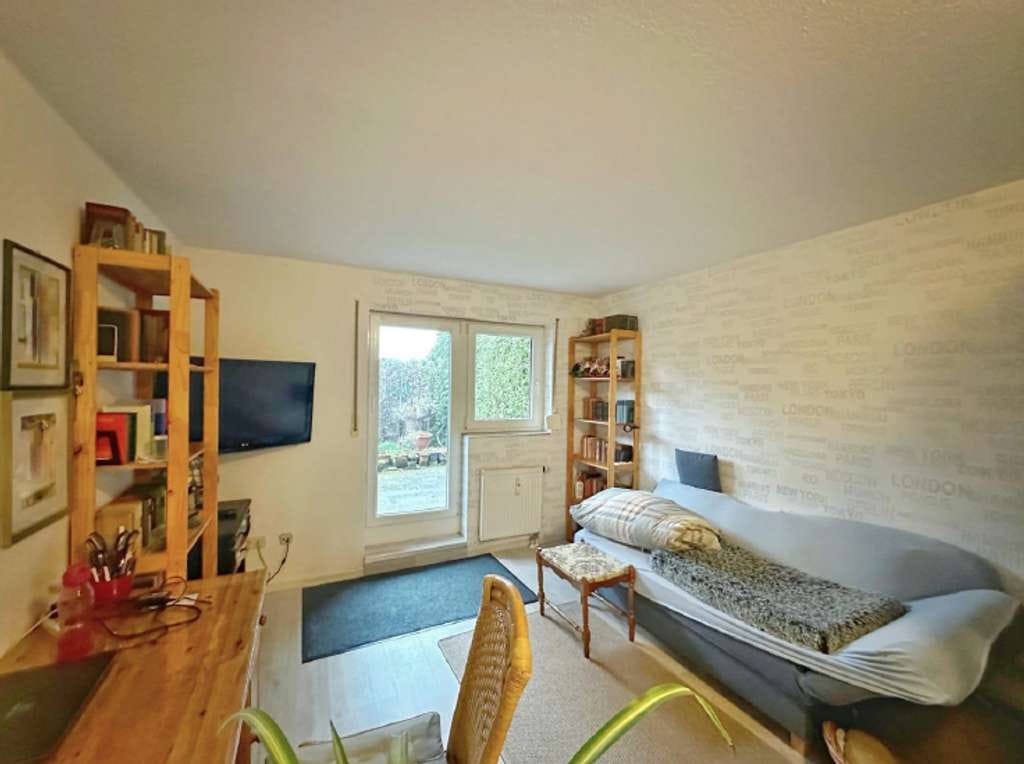 Immobilie in Bad Herrenalb - Kapitalanlage mit 5 % Nettorendite – 2-Zimmer-Wohnung mit EBK, Terrasse & Stellplatz - Bild 0