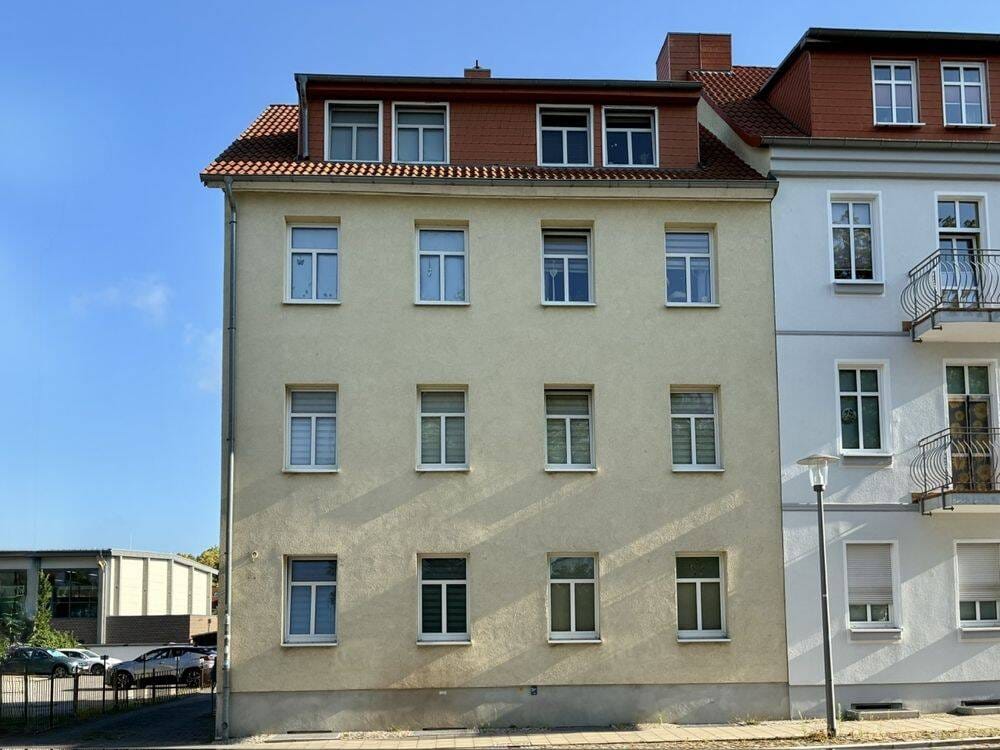 Immobilie in Neubrandenburg - Vermietetes Mehrfamilienhaus in Neubrandenburg - Bild 0