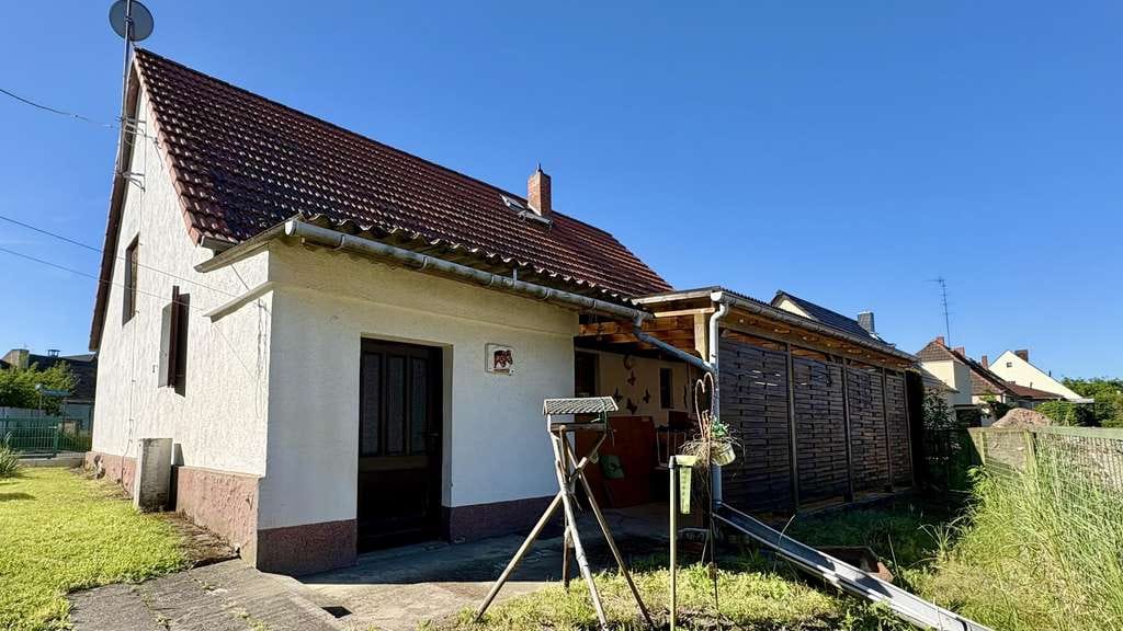 Immobilie in Neustadt (Dosse) - Charmantes Haus mit Hof und Garten - Bild 1