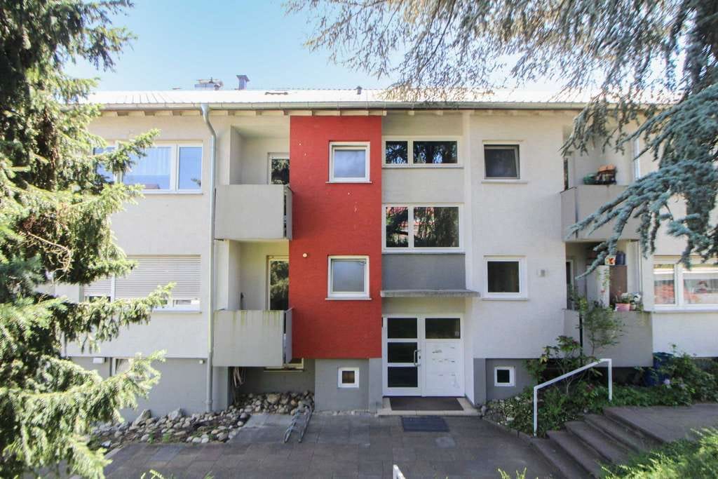 Immobilie in Filderstadt - 3-Zimmer-Wohnung im Hochparterre mit 2 Balkonen in Filderstadt-Bernhausen - Bild 0
