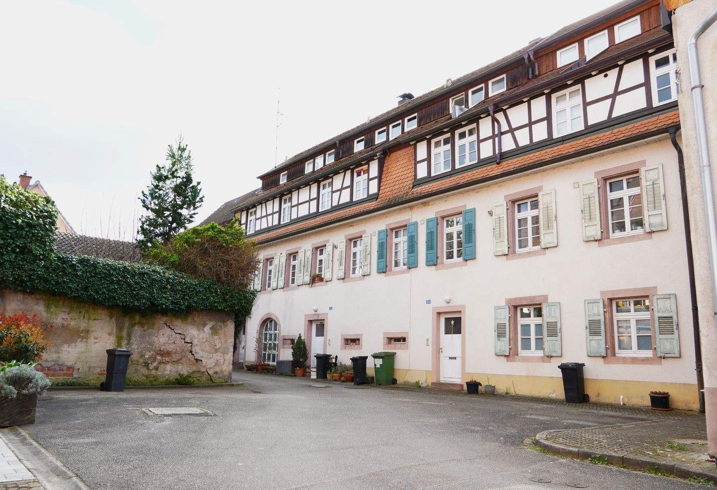 Immobilie in Kenzingen - 4,75% Rendite + Denkmalimmobilie - Bild 1