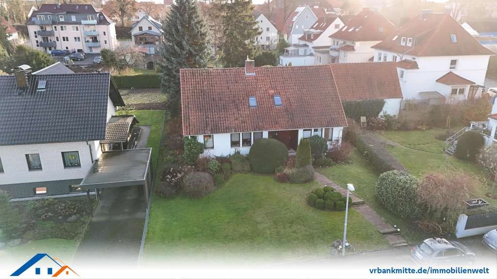 Immobilie in Duderstadt - Familienfreundliches Einfamilienhaus mit viel Platz und Garten in Duderstadt - Bild 1