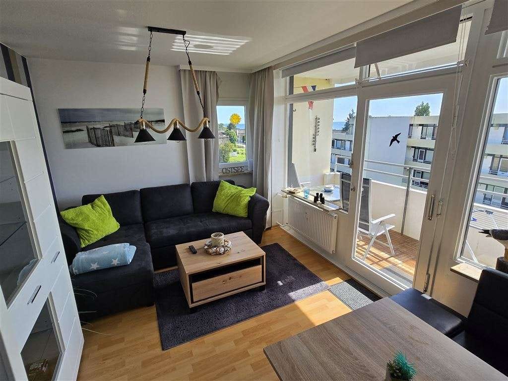Immobilie in Großenbrode - Beliebte Eck-Wohnung im Haus Vier Jahreszeiten! - Bild 1
