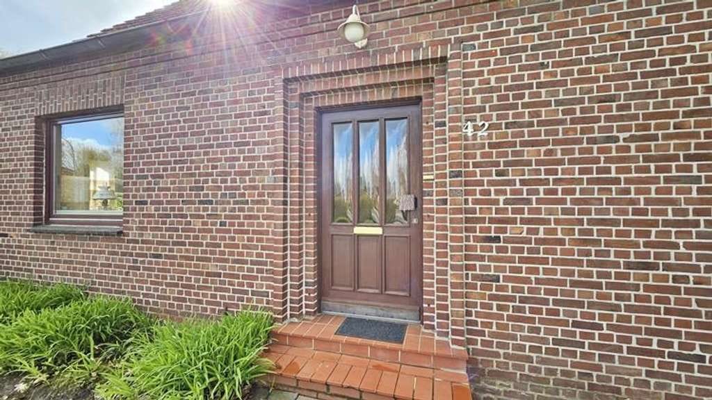 Immobilie in Deinstedt - immo-schramm.de: Gepflegtes Wohnhaus mit Garage - Bild 2