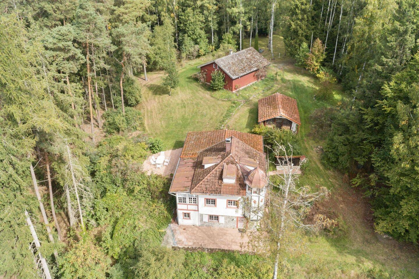 Immobilie in Leupoldsgrün - idyllisches Wochenendhaus in ruhiger Alleinlage auf 4,5 ha zu verkaufen - Bild 0