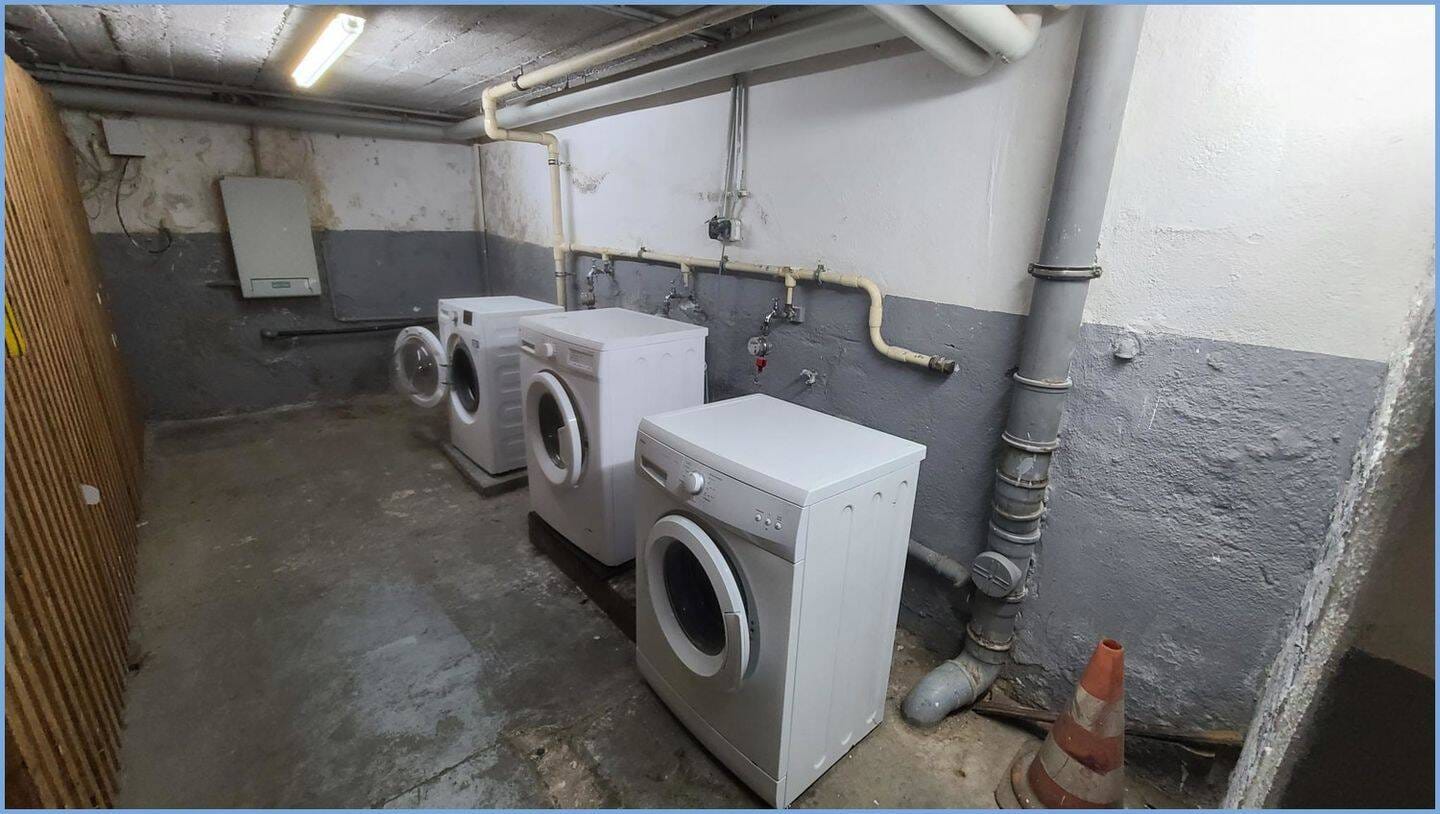 Immobilie in Frechen - Vermietete 2-Zimmer-Wohnung im Dachgeschoss eines 6-Familienhauses in Stadtrandlage von Frechen (WE 6) - Bild 4