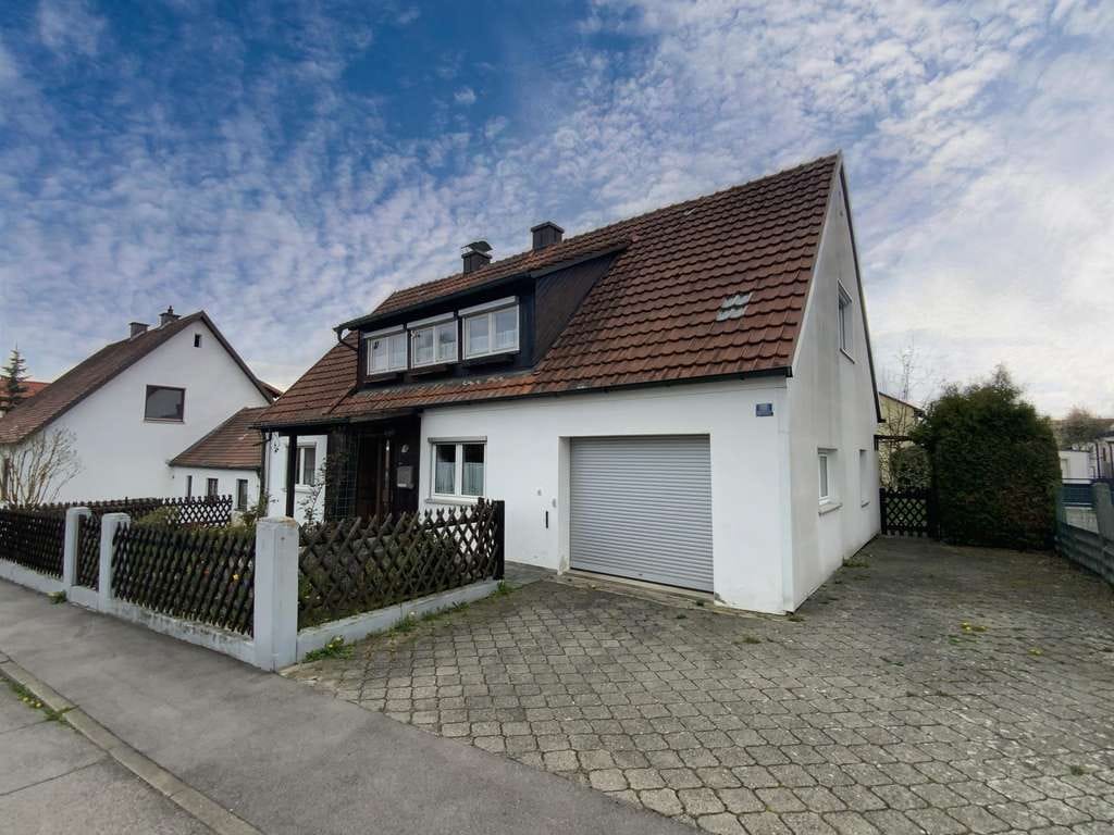 Immobilie in Gaimersheim - Einfamilienhaus in Gaimersheim - Hier beginnt Ihr neues Zuhause  - Bild 1