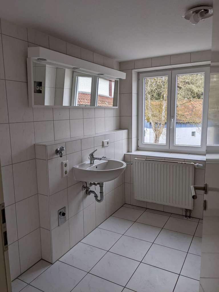 Immobilie in Bad Dürrheim - ETW 2.OG Lift Innenstadt Bad Dürrheim sofort frei - Bild 3