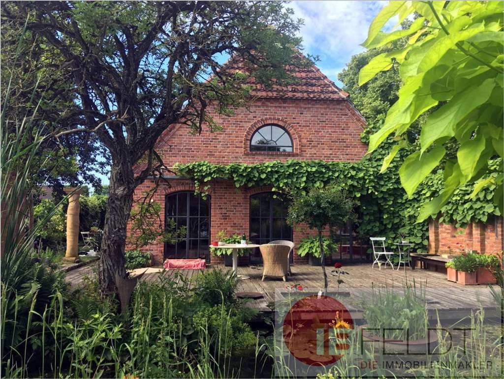 Immobilie in Obere Warnow - Ihr Traumhaus in Mecklenburg Vorpommern:
Liebevoll saniertes Bauernhaus mit traumhaftem Bauerngarte - Bild 2
