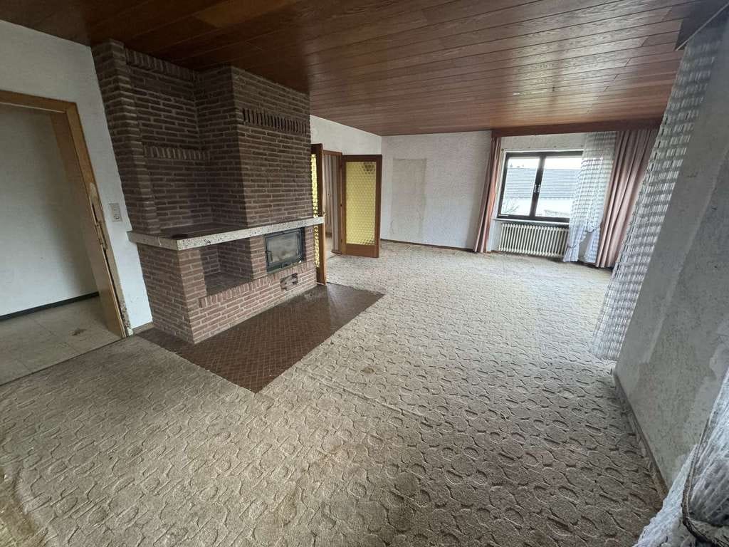Immobilie in Mehren - ***Großzügiges Einfamilienhaus mit Einliegerwohnung*** - Bild 4