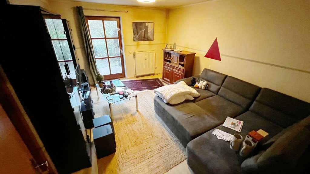 Immobilie in Haag an der Amper - MEHR ALS VIER WÄNDE!!! Kompakte 2-Zimmer-Erdgeschoss-Eigentumswohnung mit Terrasse und Garten - Bild 1