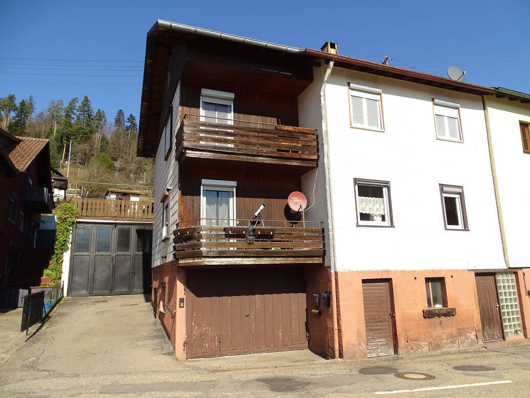 Immobilie in Bad Wildbad - Handwerker aufgepasst - das Haus der vielen Möglichkeiten - Bild 1