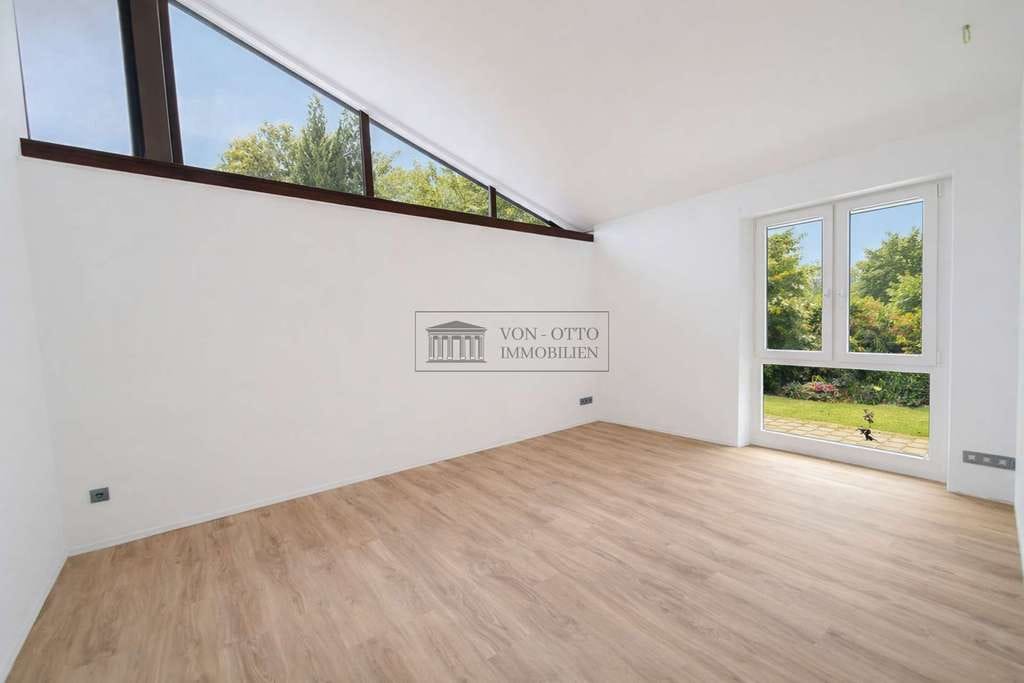 Immobilie in Hollenstedt - Bungalow-Traum mit Garten, Sauna und Privatsphäre - Bild 3
