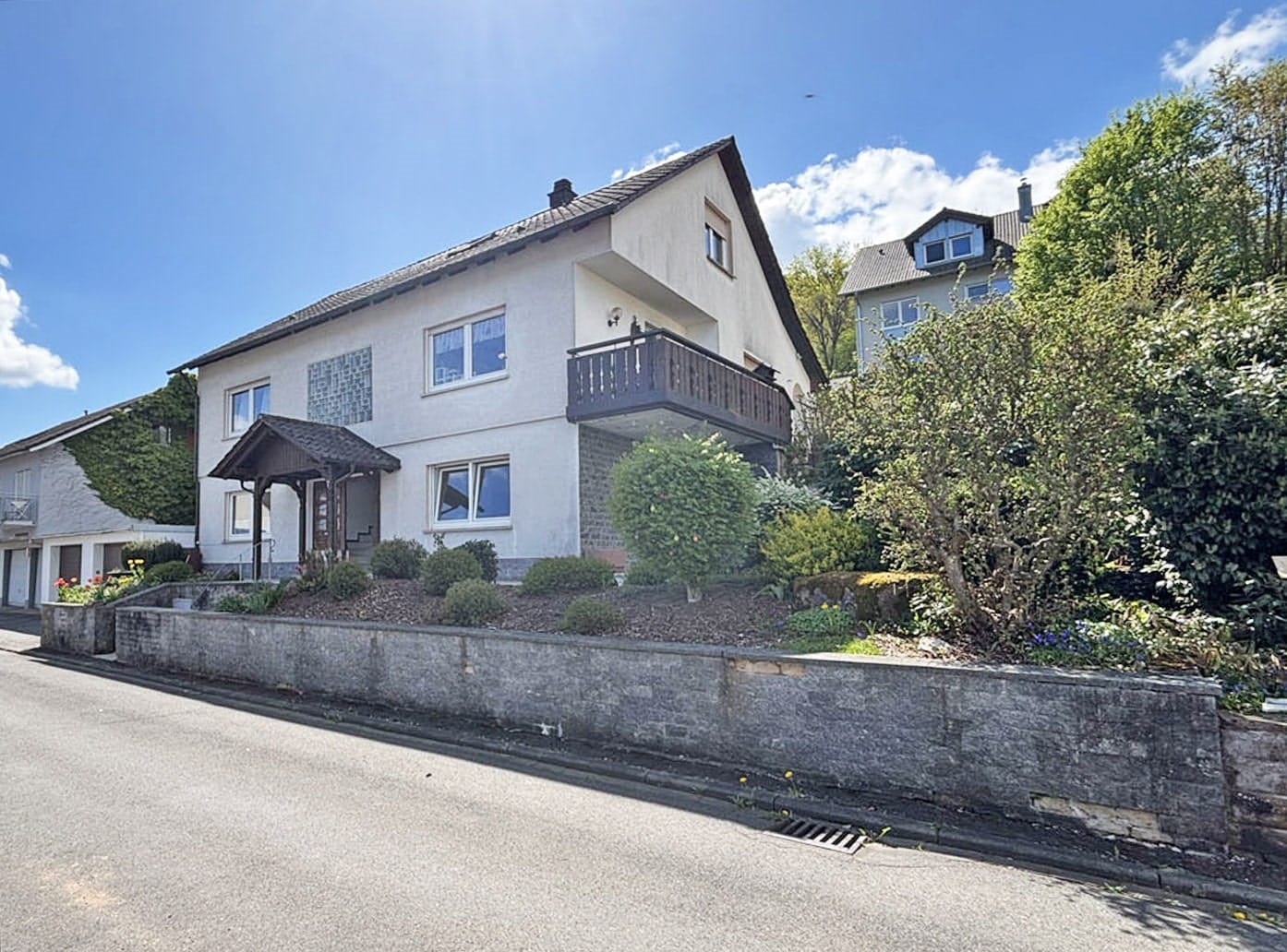 Immobilie in Amorbach - Ein-/Zweifamilienhaus in Amorbach - Bild 1