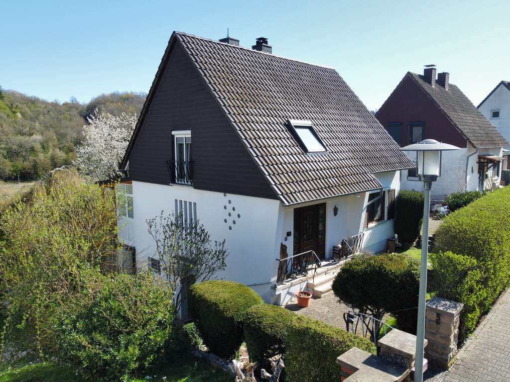 Immobilie in Buborn - Freistehendes Einfamilienhaus in sehr gutem Zustand - Bild 0