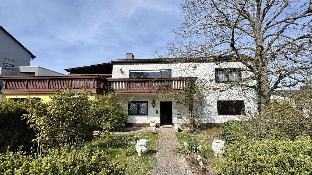 Immobilie in Winnweiler - Einfamilienhaus in Winnweiler – großzügiges Wohnen mit hoher Lebensqualität - Bild 0