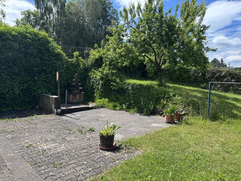 Immobilie in Mudau - Großzügiges Wohnhaus mit Ausbaupotenzial in naturnaher Lage - Bild 4