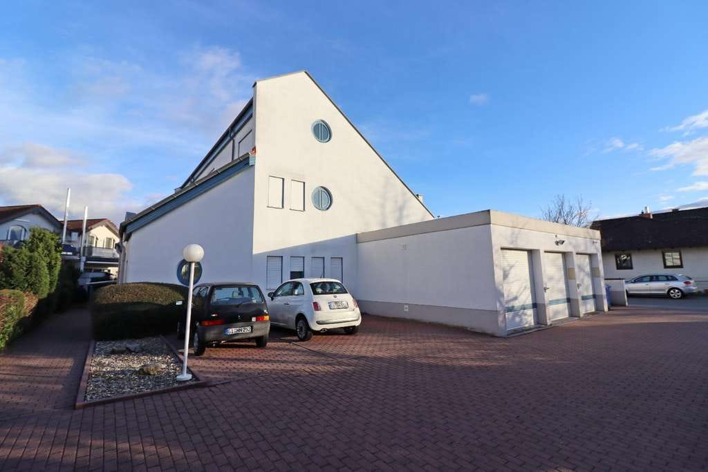 Immobilie in Gernsheim - Rarität: 2ZKB Erdgeschosswohnung mit eigenem Garten und Garage in bester Lage! - Bild 2