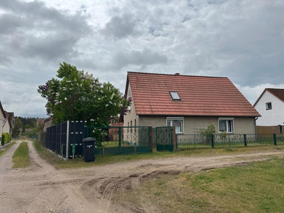 Immobilie in Leopoldshagen - EFH mit Scheune und Nebengebäuden in ruhiger Lage unweit vom Stettiner Haff in wald- und wasserreicher Gegend   - Bild 0