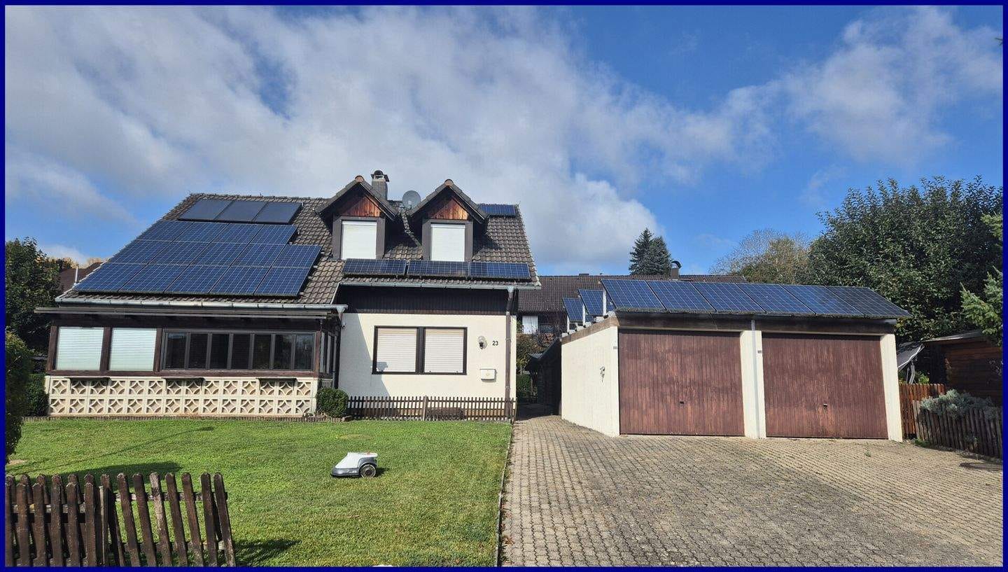 Immobilie in Hohentengen am Hochrhein - "Neu" Hohentengen - 2 Familienhaus zum Wohlfühlen! - Bild 0