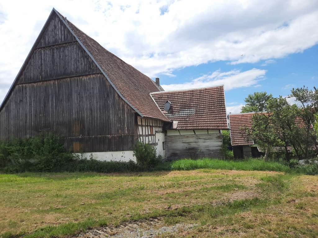 Immobilie in Sauldorf - Bauernhof für Liebhaber historischer Anwesen mit Eichenfachwerk - Bild 3