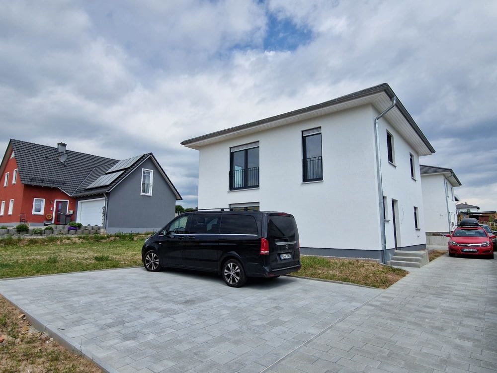 Immobilie in Kirchenthumbach - Schönes Einfamilienhaus schlüsselfertig in Kirchenthumbach - Bild 2