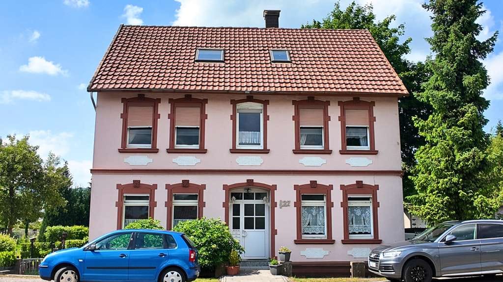 Immobilie in Lügde - Charmantes Wohnobjekt mit vielseitigem Potenzial in zentraler Lage von Lügde - Bild 1