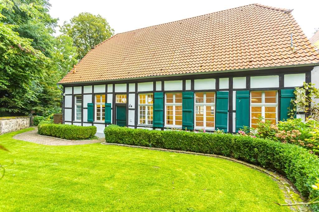 Immobilie in Tecklenburg - Historisches Juwel mit modernem Potential - Bild 2