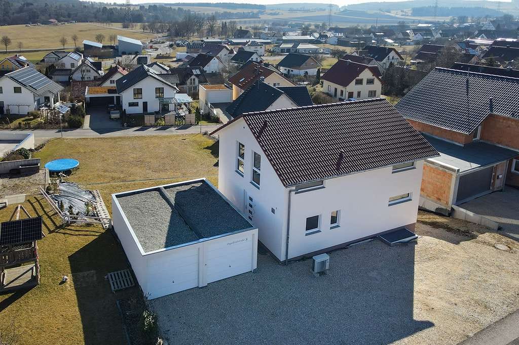 Immobilie in Hayingen - Exklusiver Neubaukomfort A+  Baujahr 2023 • mit ELW • direkt am Ortsrand - Bild 0