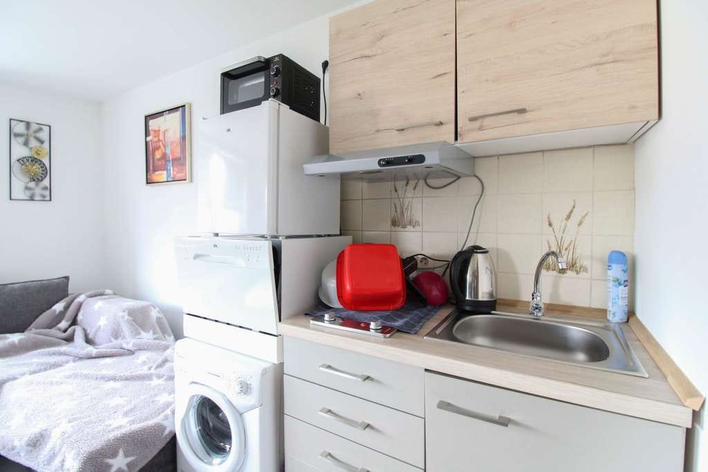 Immobilie in Langelsheim - Lautenthal: Charmante Wohnung mit Bergblick & Garage – ideal als Ferienimmobilie im Harz - Bild 2