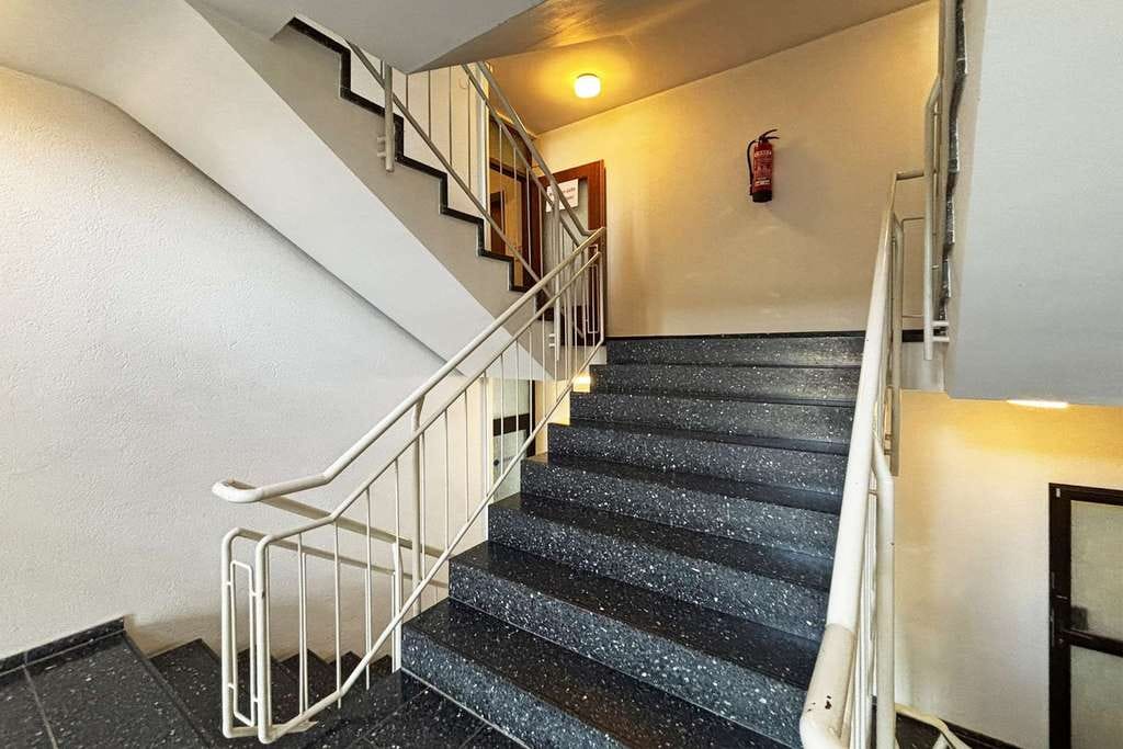 Immobilie in Trier - Trier-Mitte: leerstehende 2-ZKB Wohnung mit ca. 44 m² Wohnfläche + Duplex-Stellplatz & Kellerraum - Bild 2