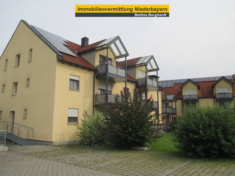 Immobilie in Bad Füssing - SONNIG, RUHIG, RENTABEL: IHR LOGENPLATZ IM NIEDERBAYERISCHEM BÄDERDREIECK - Bild 1