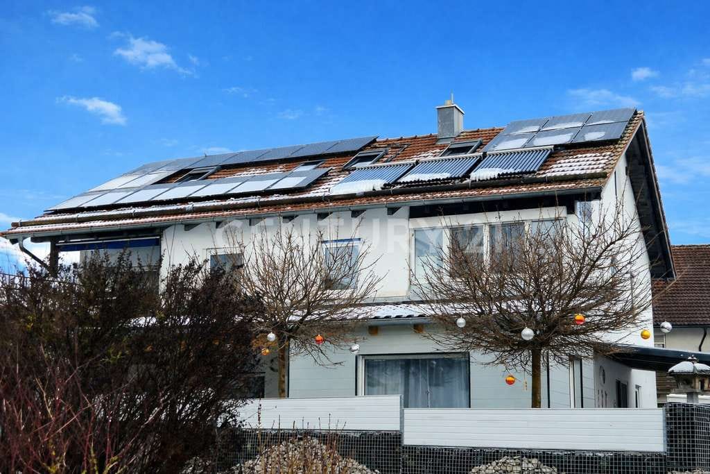 Immobilie in Burgkirchen an der Alz - ***Ein Haus für Generationen – großzügig saniert & vielseitig nutzbar*** - Bild 1