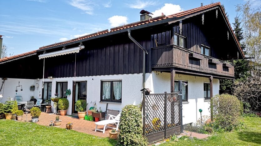 Immobilie in Sauerlach - EFH mit Wohnkomfort und Garten in Sauerlach - Bild 0