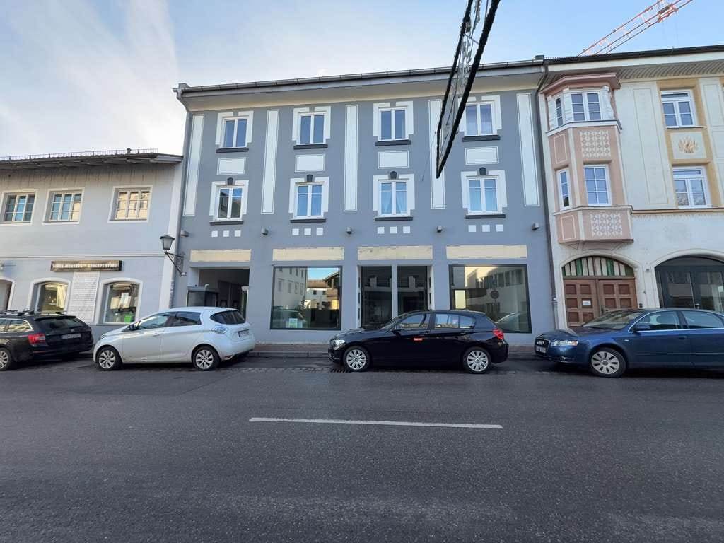 Immobilie in Chiemsee - Wohn- und Geschäftshaus in bester und zentraler Lage in Prien am Chiemsee - Bild 0