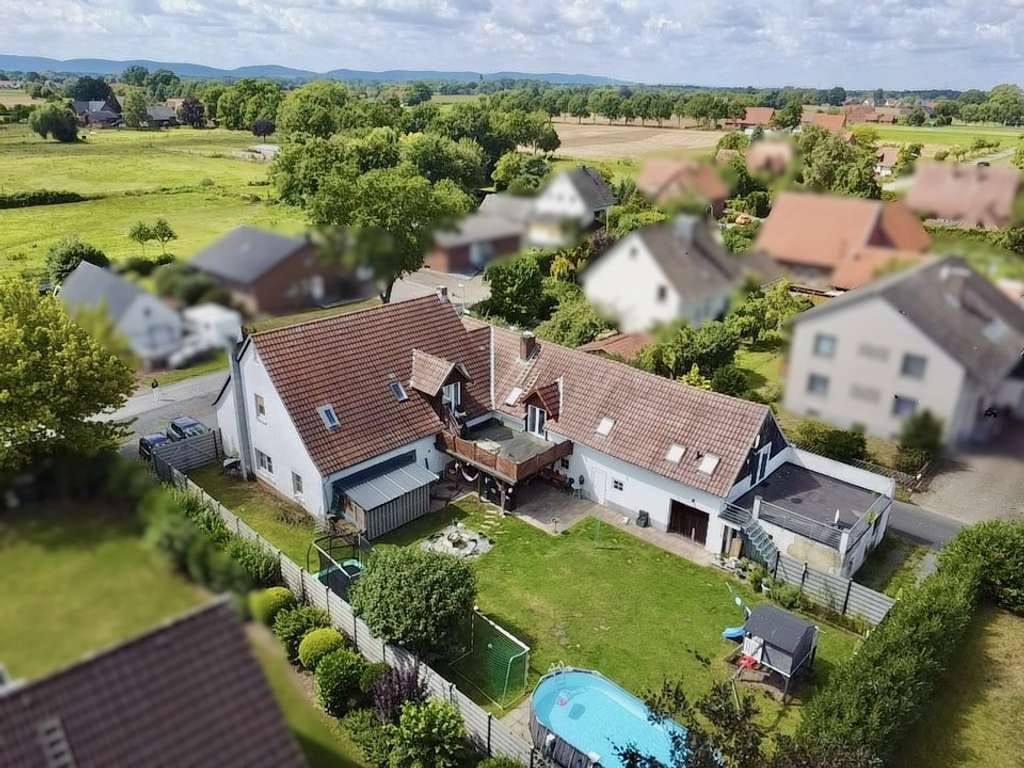 Immobilie in Minden - Freiraum für die ganze Familie – Wohnen, leben und dabei clever finanzieren - Bild 0