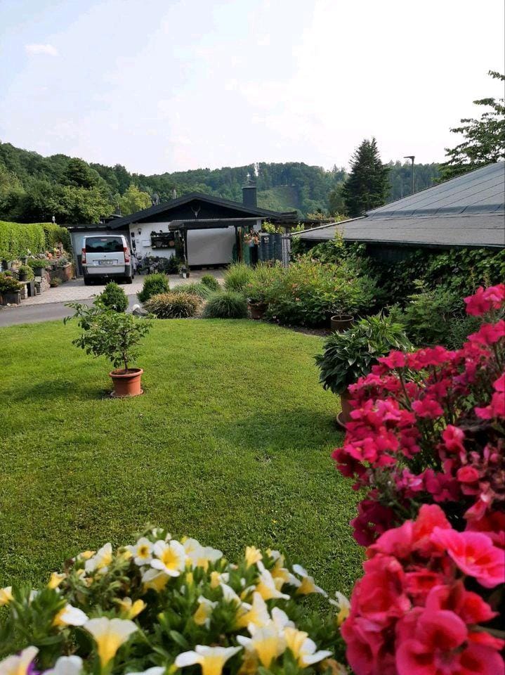 Immobilie in Oberlahr - MASIVER BUNGALOW - Bild 0