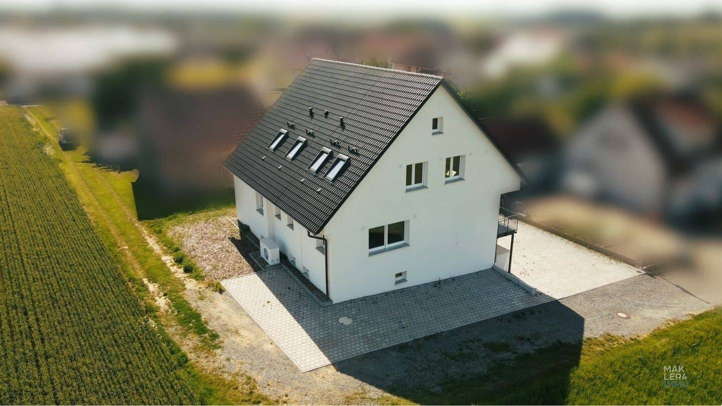 Immobilie in Poppenhausen - Sanierte 2-Zimmer-Wohnung mit Terrasse und Energieklasse A+ - Bild 2