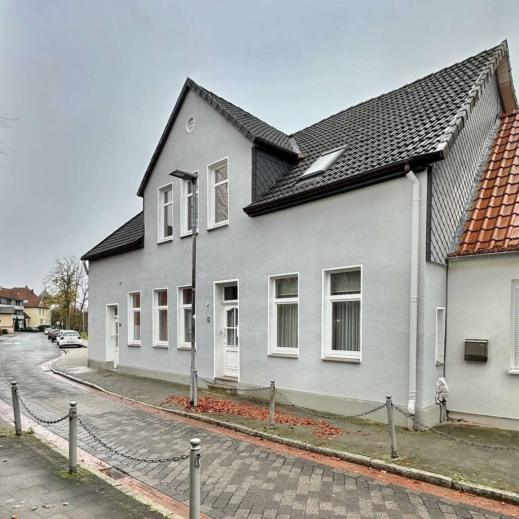 Immobilie in Vechta - Zweifamilienhaus im Herzen von Vechta - Top Rendite & Mehrgenerationenwohnen möglich - Bild 0